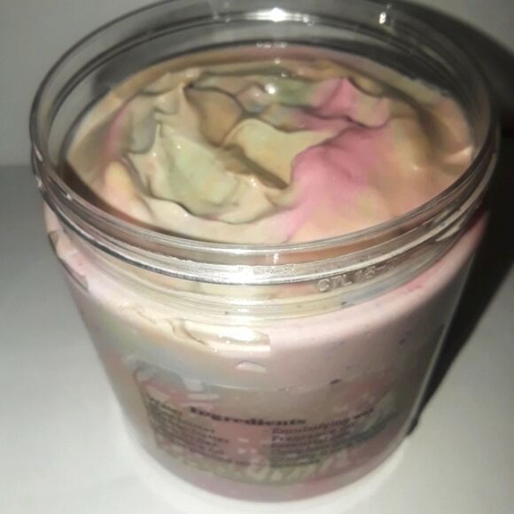 Hand CRAFTED Unicorn glows  - Picture 8 of 13